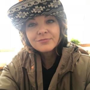 Meet your Posher, Lacey